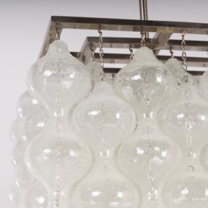 Tulipan Hanglamp met 162 Kelkjes van Kalmar, Oostenrijk 1960s | Unique Object