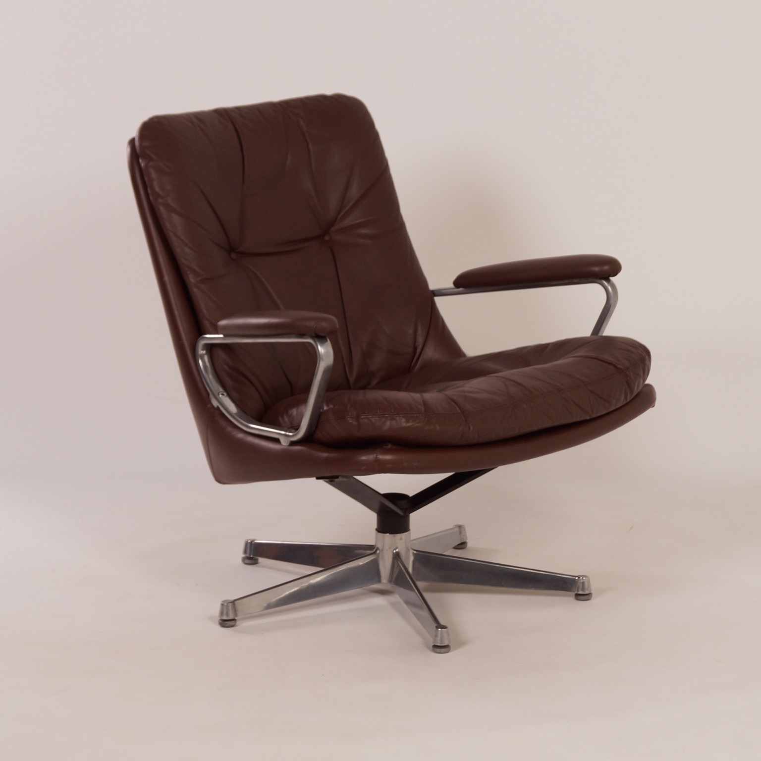 Gentilina Fauteuil van André Vandenbeuck voor Strässle, 1960s