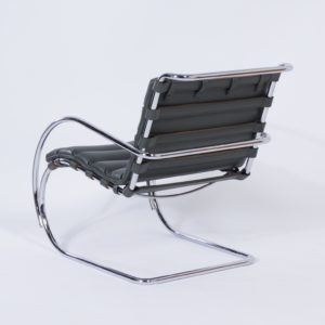 MR40 Lounge Stoel met Hocker van Mies van der Rohe voor Knoll, 2000s – Bauhaus Design, Leder