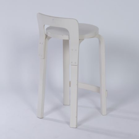 Witte Alvar Aalto Kruk &#8211; Hoge Model k65 voor Artek, 1970s