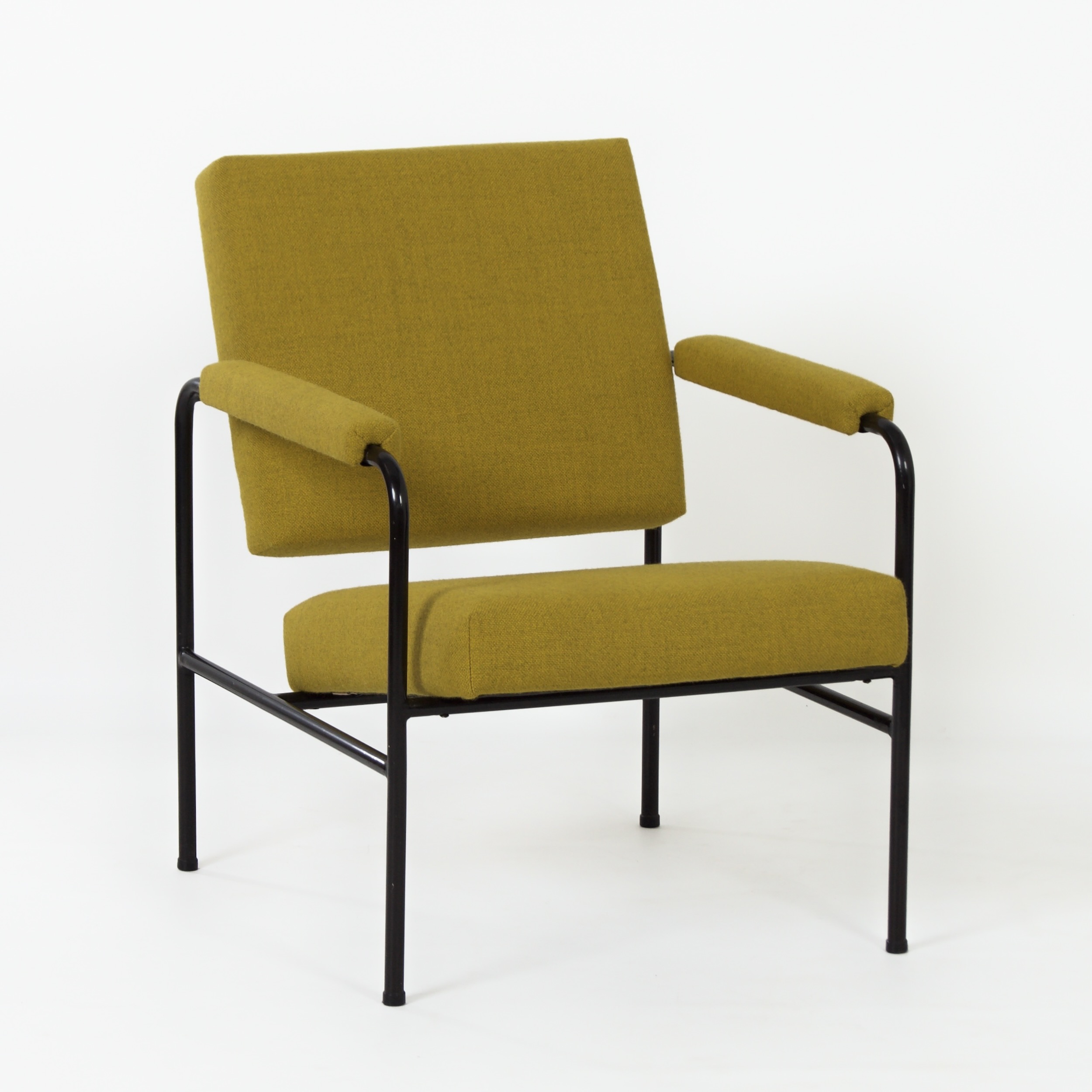 Gele G 3015 Fauteuil van W.H. Gispen voor Riemersma jaren 60