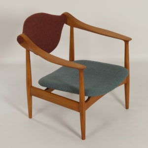 Deense Fauteuil van Perenhout, 1960s &#8211; Opnieuw Bekleed