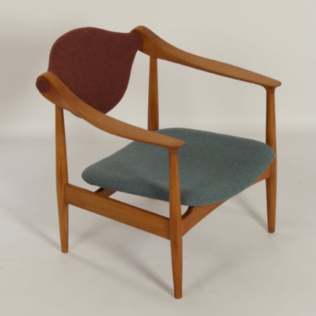 Deense Fauteuil van Perenhout, 1960s &#8211; Opnieuw Bekleed