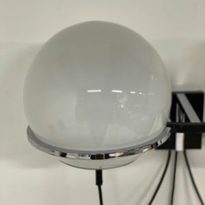Tolkien &#8216;in de ban van de ring&#8217; Wandlamp met 2-lichts Ochtendnevel Glasballonnen van RAAK, 1970s