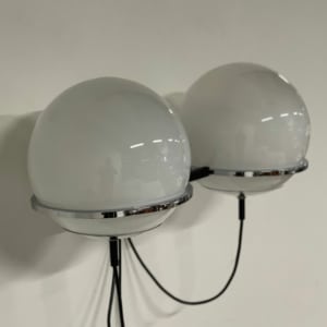 Tolkien &#8216;in de ban van de ring&#8217; Wandlamp met 2-lichts Ochtendnevel Glasballonnen van RAAK, 1970s