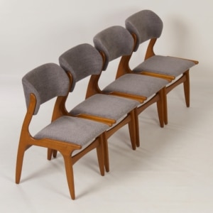 Deense Eetkamerstoelen, 1960s &#8211; Set van 4, Nieuwe Bekleding