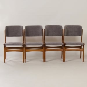Deense Eetkamerstoelen, 1960s &#8211; Set van 4, Nieuwe Bekleding