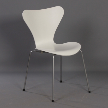 Witte Vlinderstoelen van Arne Jacobsen voor Fritz Hansen, 2008 | Set van 4