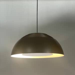 Bruine AJ Hanglamp van Arne Jacobsen voor Louis Poulsen, 1980s