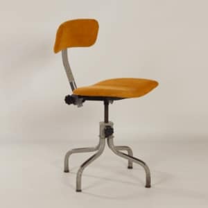 Ergonomische “Doe Meer Stoel” van Tan Sad, Engeland voor Ahrend, 1950s &#8211; nr. 2