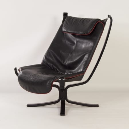 Falcon Chair van Sigurd Ressel voor Vatne Mobler, 1980s &#8211; Zwart Leer