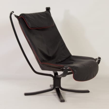 Falcon Chair van Sigurd Ressel voor Vatne Mobler, 1980s &#8211; Zwart Leer