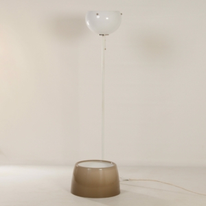 Mid-Century Vloerlamp met Bruine Kunststof Kap en Tulip Voet, 1970s