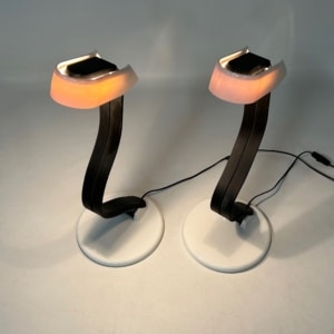 Paar iGuzzini Snocky Tafellampen van Bruno Gecchelin, 1980s | Zwart Wit