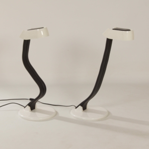 Paar iGuzzini Snocky Tafellampen van Bruno Gecchelin, 1980s | Zwart Wit
