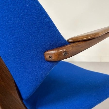 Pelikaan Fauteuils van Louis van Teeffelen voor Webe, 1960s | Set van Twee Blauwe Leunstoelen