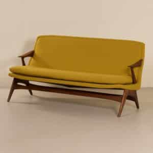 3-Zitsbank van Karl Edvard Korseth voor LK Hjelle, 1950s &#8211; Opnieuw Gestoffeerd
