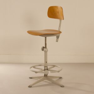 Architectenstoelen van Friso Kramer voor Ahrend de Cirkel, 1960s &#8211; Set van Drie met Grijze Ring