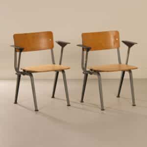 Paar Opklapstoelen met Armleuningen van Ahrend De Cirkel, 1960s