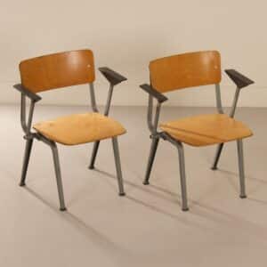 Paar Opklapstoelen met Armleuningen van Ahrend De Cirkel, 1960s