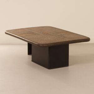 Brutalistische Salontafel van Paul Kingma met een Chamsa (beschermend handje), 1980s
