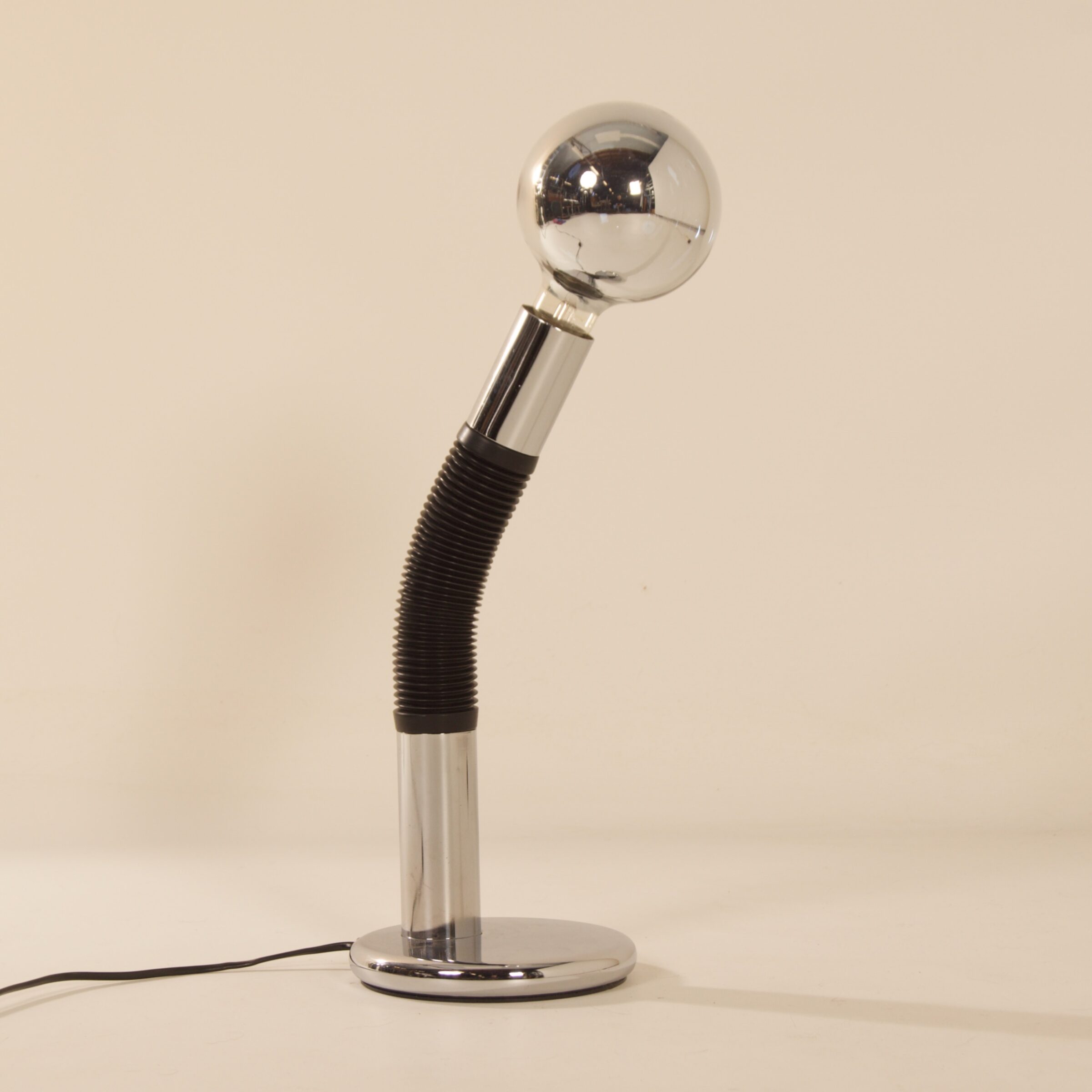 Tafellamp “Elbow” van E. Bellini voor Targetti Sankey, 1970s