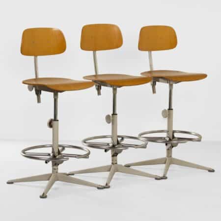 Architectenstoelen van Friso Kramer voor Ahrend de Cirkel, 1960s - Set van 3 met Chromen Ring