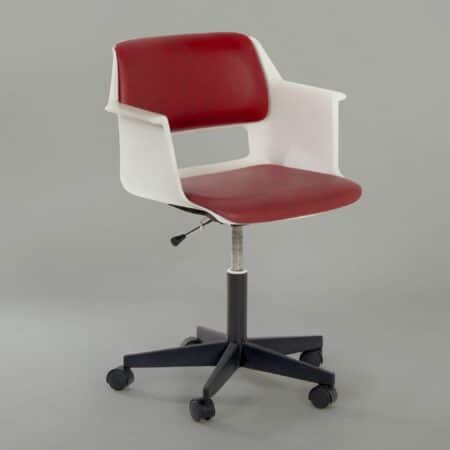 414 Damesfauteuil van W.H. Gispen voor Gispen, 1930s &#8211; Opnieuw Gestoffeerd