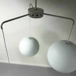 Mid-Century Hanglamp met drie Grote Opaal Glazen Bollen van Philips, 1960s