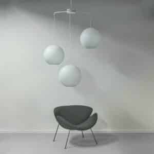 Mid-Century Hanglamp met drie Grote Opaal Glazen Bollen van Philips, 1960s