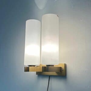 Opaalglazen Wandlamp model C-1515/2 van Raak, 1960s | Mid-century Design