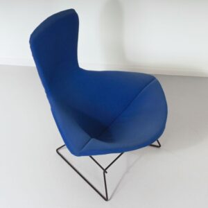 Bird Lounge Chair van Harry Bertoia voor Knoll, 1960s – Zwart Metalen Frame, Blauwe Kvadrat Bekleding