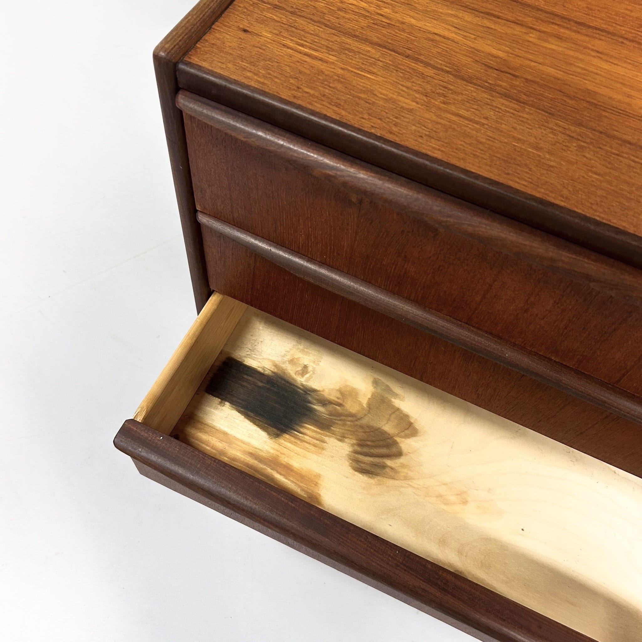 Vintage Deense ladekast – Teakhout, 1960s design, 75x67x41 cm