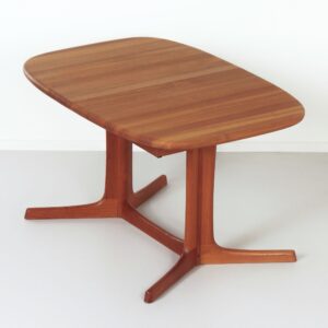 Massief Teakhouten Uitschuifbare Eettafel van Dyrlund, 1960s – Deens Vakmanschap