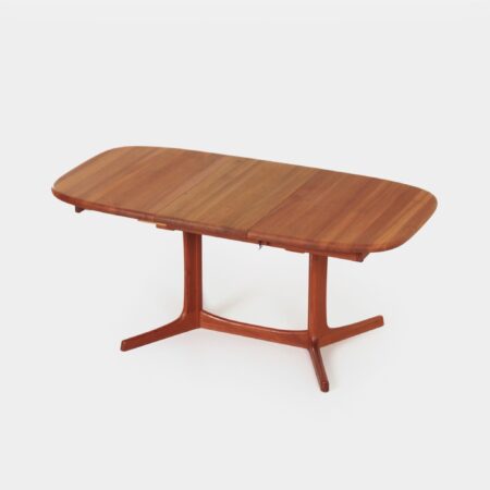 Massief Teakhouten Uitschuifbare Eettafel van Dyrlund, 1960s – Deens Vakmanschap
