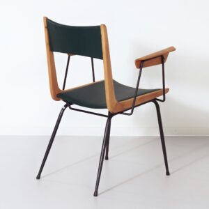 Boemerang Stoel, Toegeschreven aan Carlo De Carli, 1950s – Italiaans Design, Houten Armleuningen, Nieuwe Bekleding