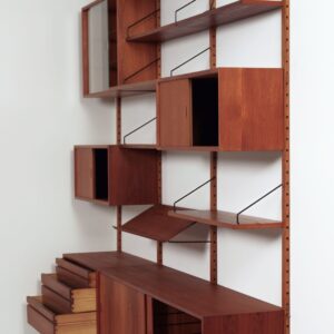Royal wandsysteem in Teakhout van Poul Cadovius voor Cado, 1960s – Vitrinekasten, Boekenplanken en Opbergruimte