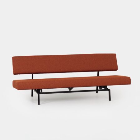 Slaapbank BR 53 9 van Martin Visser voor ’t Spectrum, 1960 – Zwart Frame, Oranje-Bruine Stoffering