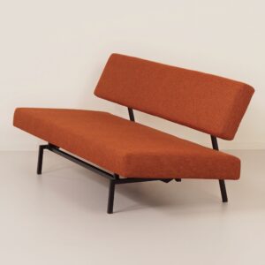 Slaapbank BR 53 9 van Martin Visser voor ’t Spectrum, 1960 – Zwart Frame, Oranje-Bruine Stoffering