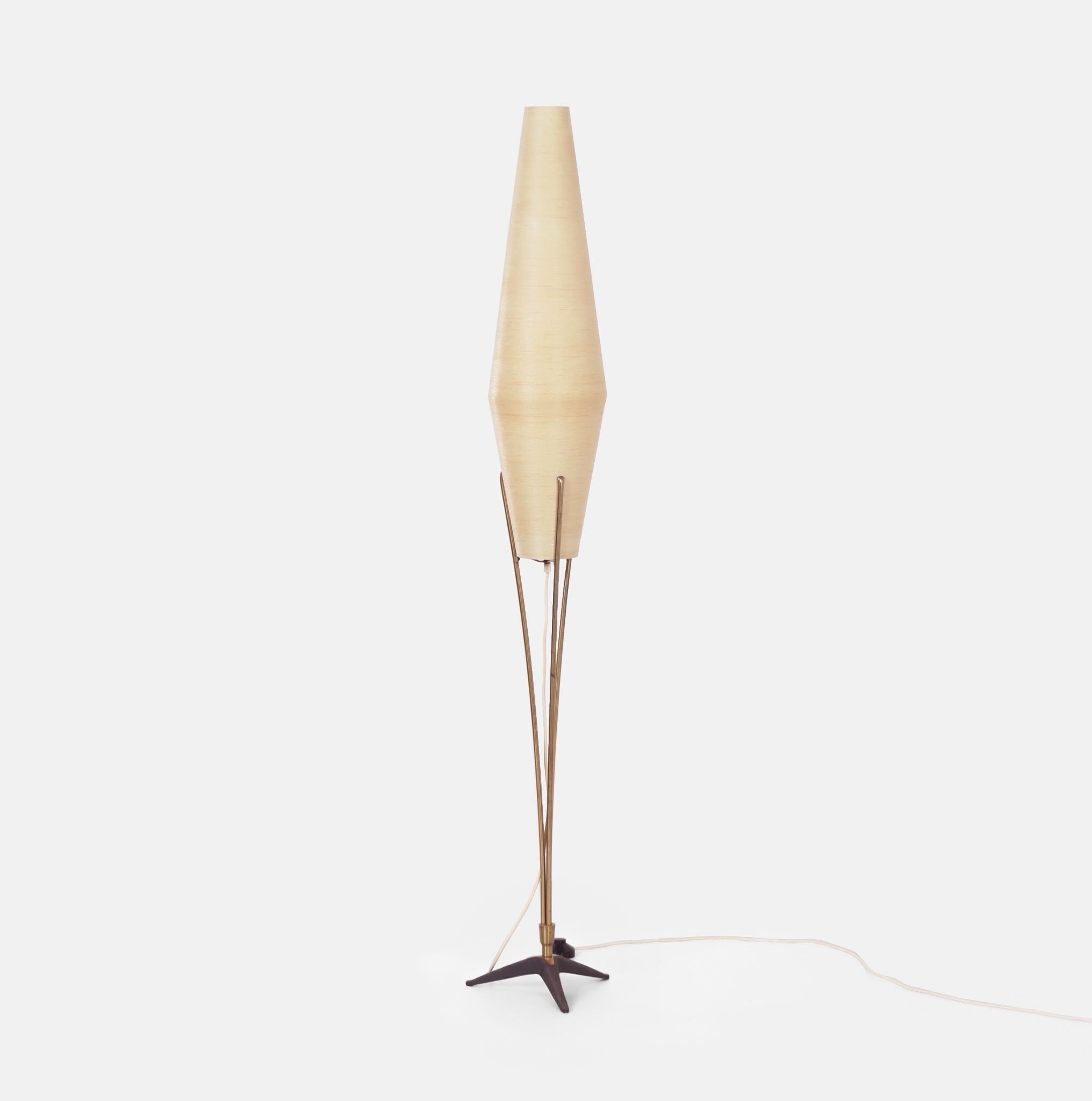 Messing Vloerlamp van Cosack Leuchten, 1950s – Coconvormige Glasvezel Kap