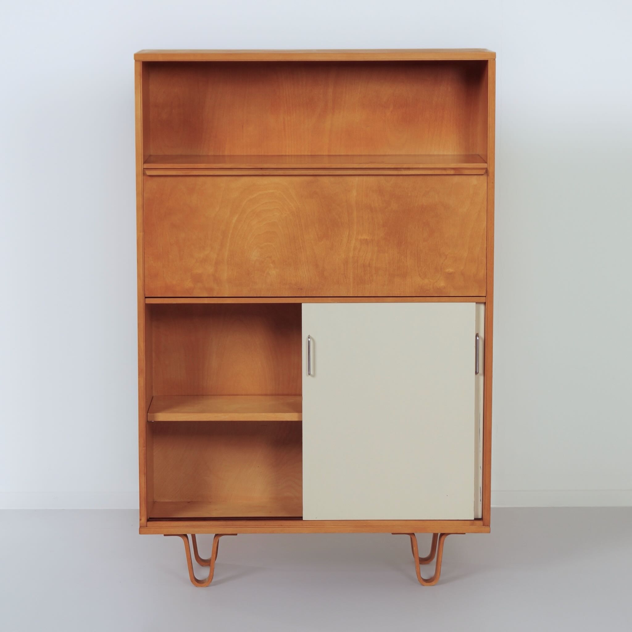 TestNL Boekenkast BB 54 met Secretaire van Cees Braakman voor Pastoe, 1957 – Luspootjes