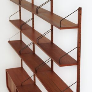 Royal Wandsysteem van Poul Cadovius voor Cado, 1960s – Teakhout, 2 Kastjes, 7 Planken