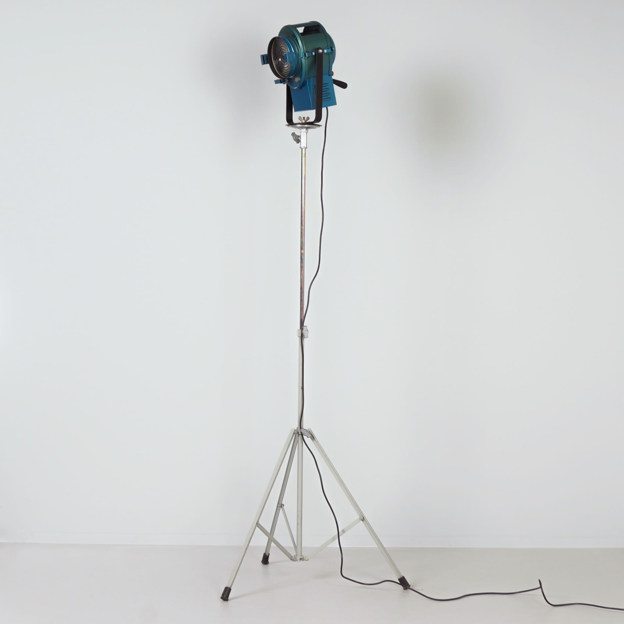 Vintage Theaterspot van A.E. Cremer uit de Jaren 50 in Blauw Metaal