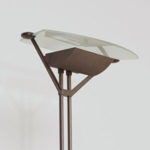 Accademia Terra vloerlamp van Shigeaki Asahara voor Lucitalia uit de jaren 80