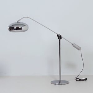 Chromen space age vloerlamp uit de jaren 70 met verstelbare hengelarm