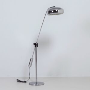 Chromen space age vloerlamp uit de jaren 70 met verstelbare hengelarm