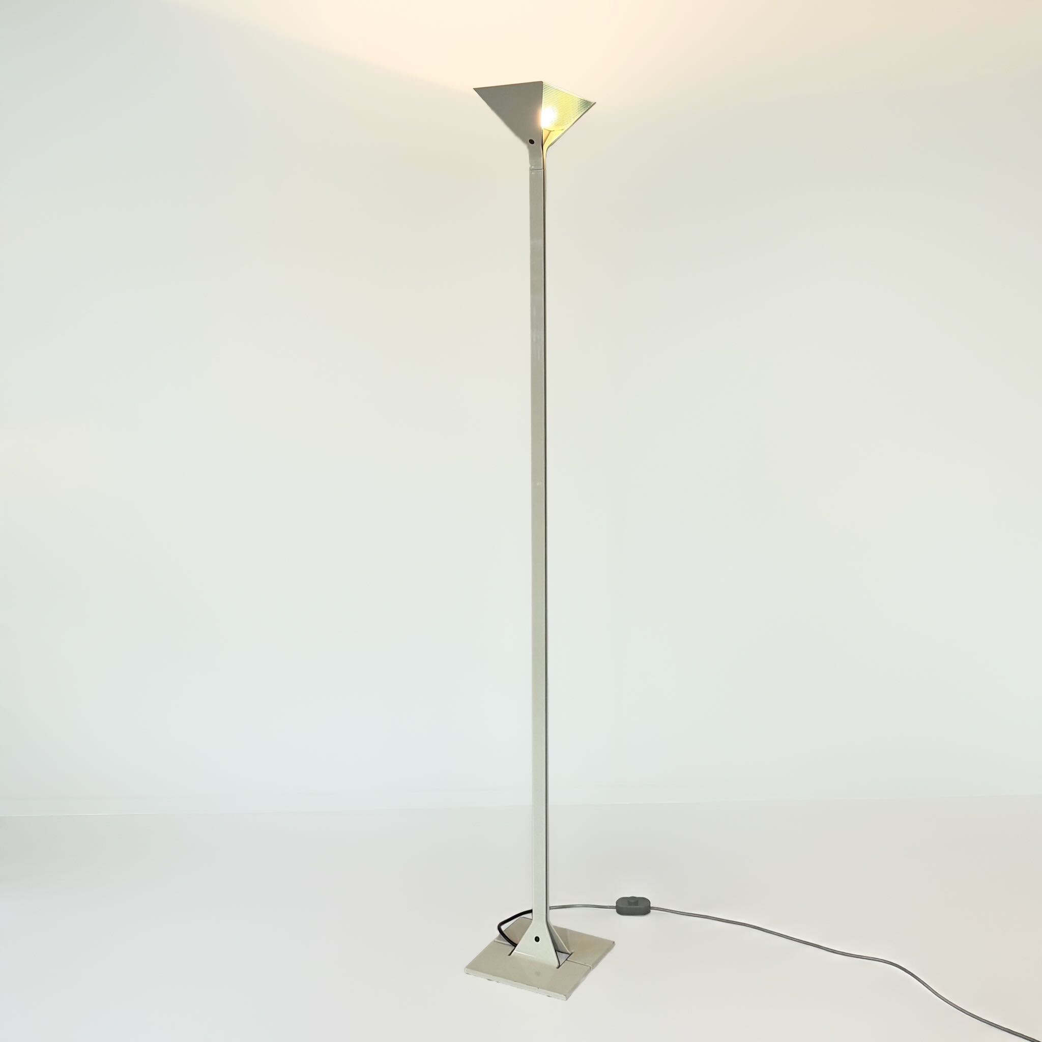 Papillona Vloerlamp van Tobia Scarpa voor Flos, 1975, Vroege Versie
