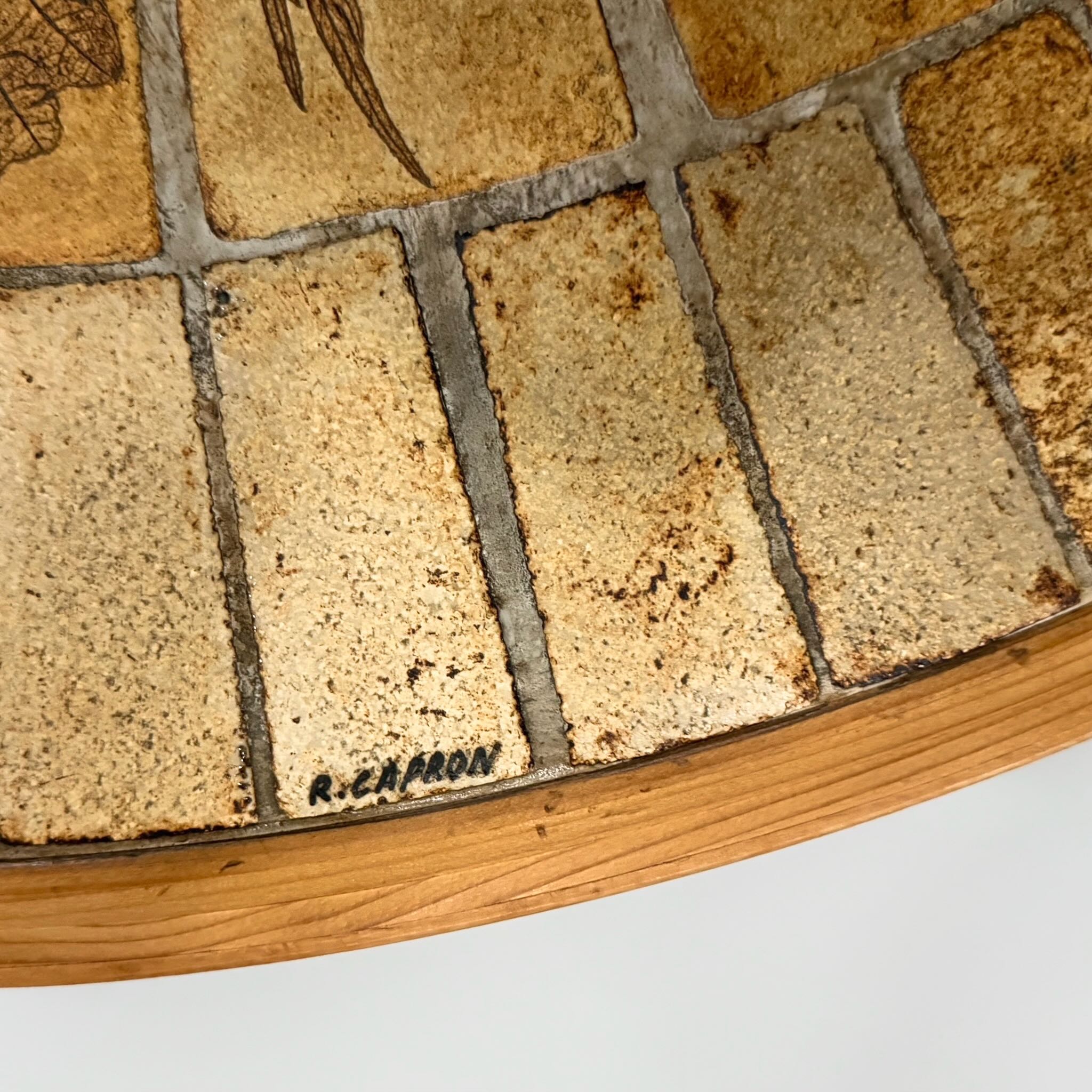 Ronde Salontafel van Roger Capron voor Atelier Capron uit de Jaren 60 in Keramiek en Beukenhout