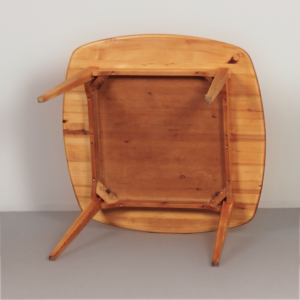 Grenen Eetkamerset van Göran Malmvall voor Karl Andersson, 1950s &#8211; Svensk Fur Serie