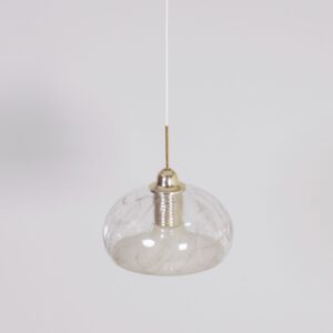 Hanglamp van Doria Leuchten uit de jaren 80 in vulcano glass en messing